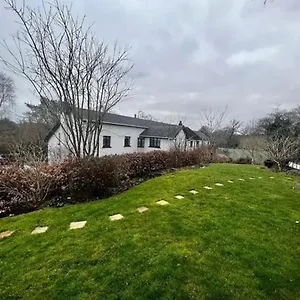 Cosy In Peaceful Location Guest house